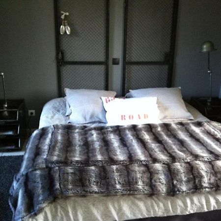 Chambres D'Hotes La Levriere Saint-Denis-le-Ferment ห้อง รูปภาพ